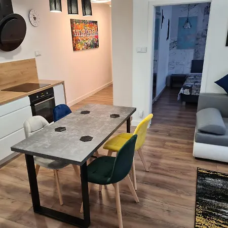 Paderewskiego Old Town Apartment