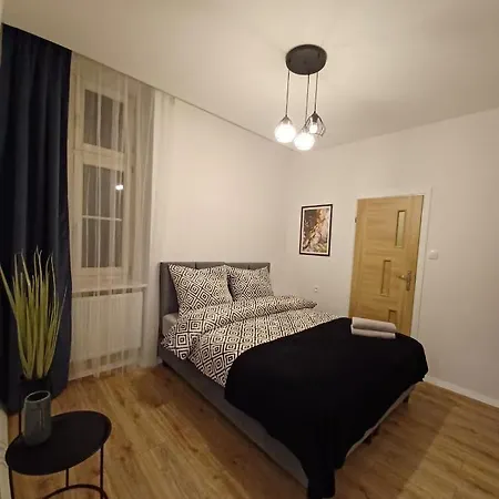 Paderewskiego Old Town Apartment *